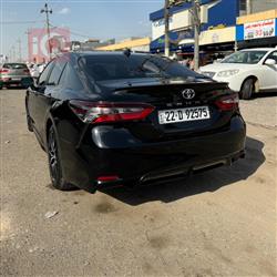 تۆیۆتا کامری